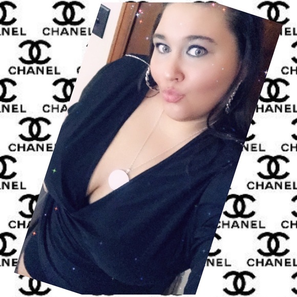 Meet your Posher, Angela - Picture 3 of 11